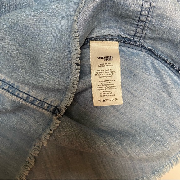 Aritzia Wilfred Free Nori Dress Soft Blue Light Wash Pockets Oversized Relaxed - Picture 5 of 6